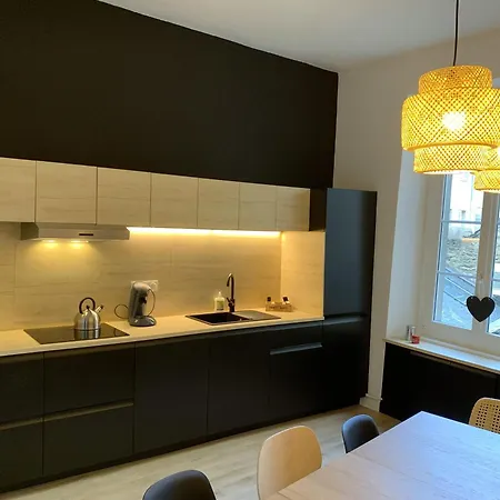 Tres Bel Appartement, Plein Centre Nantes, 190m2 Apartman